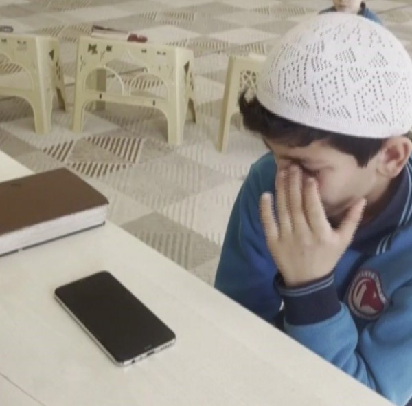 Hafız Olan Çocuğun Gözyaşları!