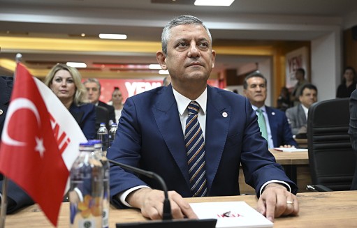 Yeni Parti'de Kriz Üstüne Kriz! Birçok İlde Ortalık Karıştı