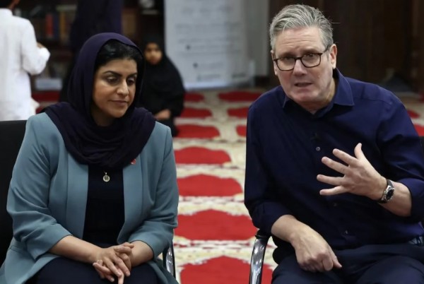 İngiltere'ye Müslüman Başbakan! Pakistan Kökenli...