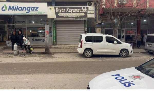 1 Kg Altın Çaldılar Ama Kaçamadılar!