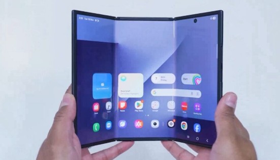 Galaxy Z TriFold Ekran Sorunu ile Gündemde!