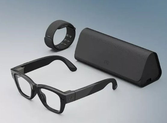 Meta Akıllı Saat Yapacak!