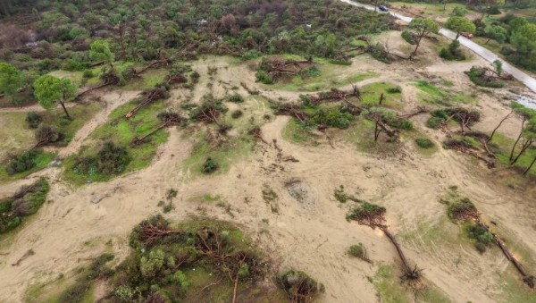 Hortum Sonrası Enkaz Kaldırılıyor!