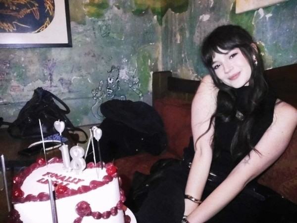 Doğum Gününü Kutladı