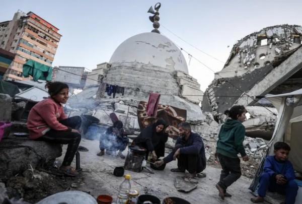 Gazze'de En Acı İftar! Enkaz Ortasında...