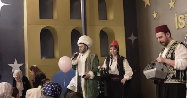 AK Parti İstanbul İl Başkanlığı'nda Çocuklar İftar Yaptı! Gülümseten Anlar...