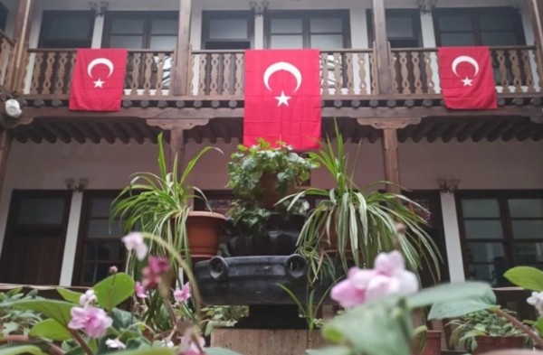 Malatya'nın Tarihi Hanı! Zamana Direniyor...