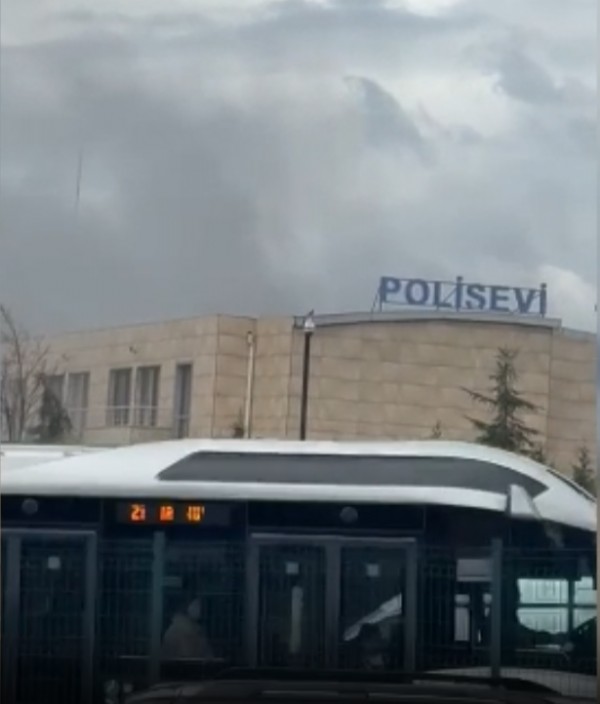 Merter Polisevi'nde Yangın!