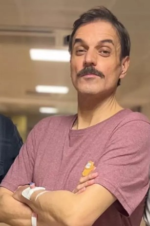 Ufuk Özkan'dan Vefasızlık Sitemi!