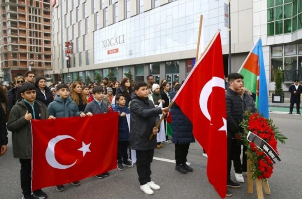 Azerbaycan'da Hocalı Katliamı, 34. Yılında Anıldı!