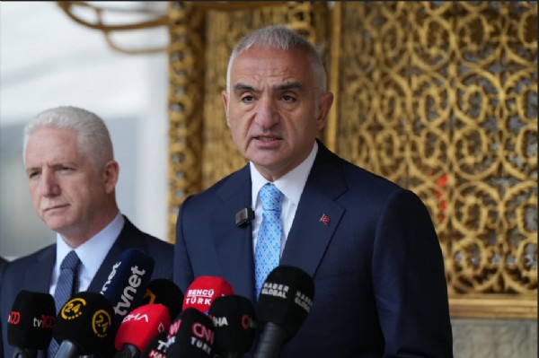 Tarihe Derin Hürmet! Ayasofya'da En Kapsamlı Restorasyon...