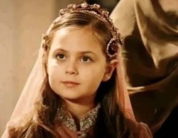 Muhteşem Yüzyıl’ın Mihrimah Sultan'ı büyüdü