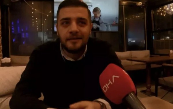 Maç İzleyen Taraftar Gol Gelince Bayıldı!