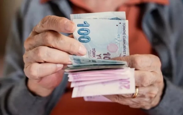 Emekliye Bayram İkramiyesi! Müjde Geldi...