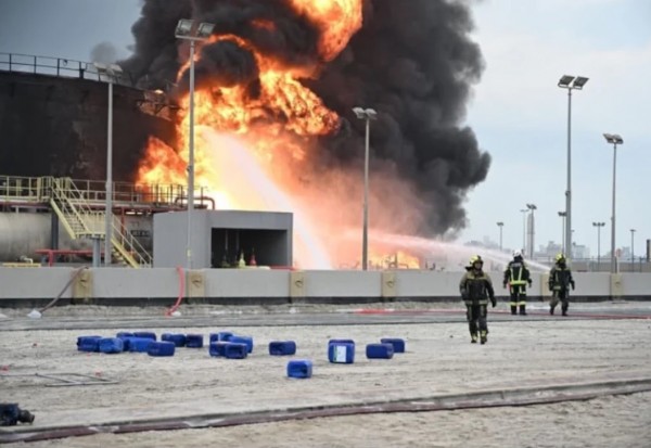 İran Bahreyn'de Yakıt Tankerine Saldırdı!