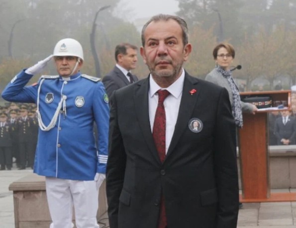 Tanju Özcan'ın Burs Yalanı!