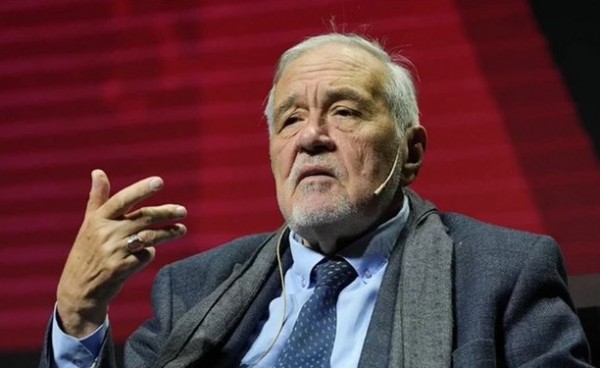 Prof.Dr İlber Ortaylı Hayatını Kaybetti!