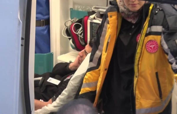 İstanbul'da İETT otobüsü kaza yaptı: 4 yaralı