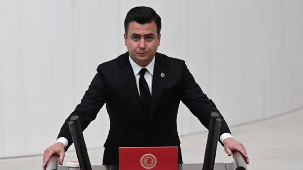 Osman Gökçek'ten Mansur Yavaş'a Kritik Sorular! 'Savcılığa Neden Şikayet Etmiyorsun?'