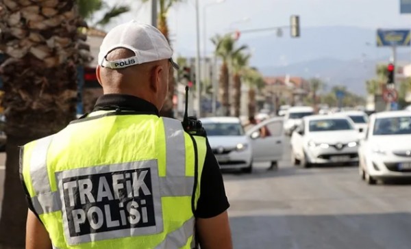 Sürücüler dikkat! Sabit radar noktaları nerede?