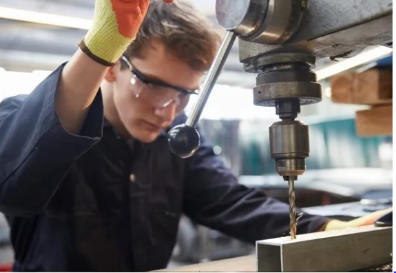 Gençlere devletten 6 ay 28 bin 75 TL maaş!