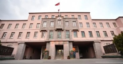 MSB Açıkladı! İran'dan Ateşlenen Füze Düşürüldü