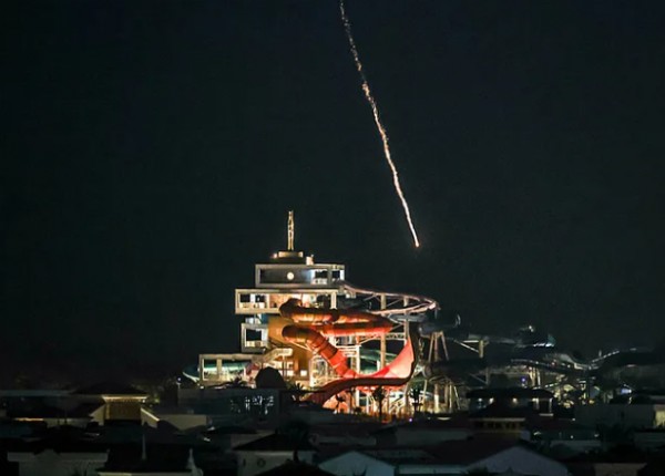 Dubai'den Kaçan Kaçana!