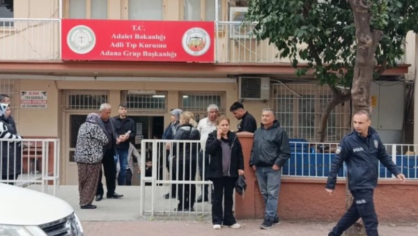 Adana’da 3 çocuk annesi, kocası tarafından öldürüldü!