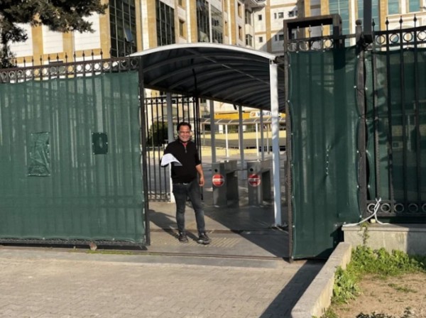 Antalya'da Dolandırıldı, Şaka Sandı!