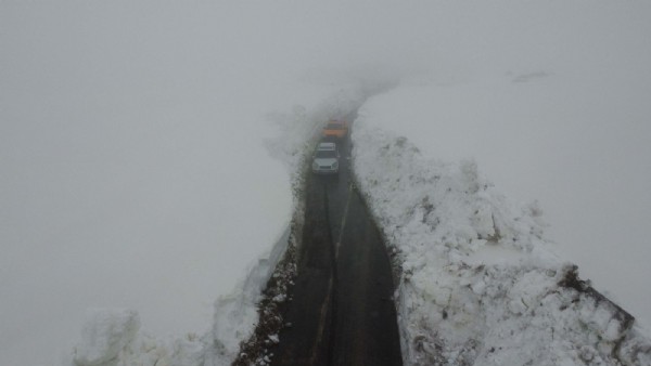 Akdeniz'de Görülmemiş Manzara! Kar 2 Metreyi Aştı