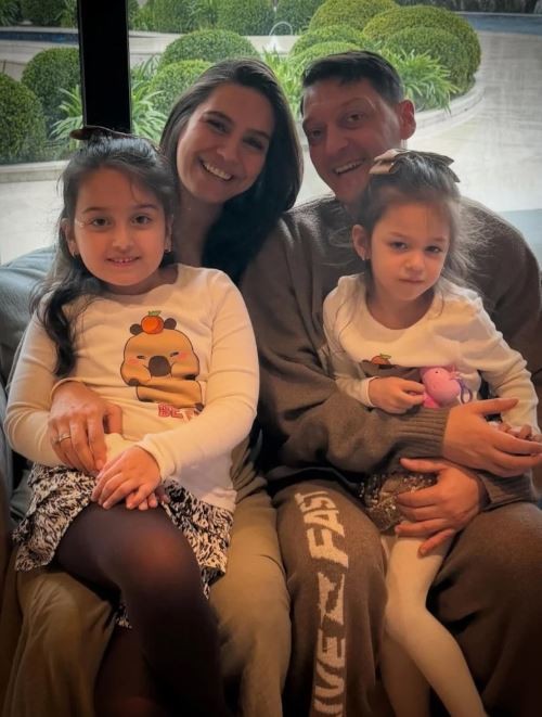 Üçüncü Kez Baba Oldu