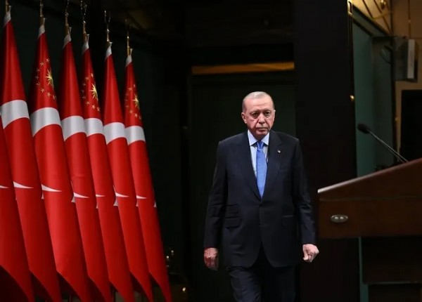 Cumhurbaşkanı Erdoğan Kabine'yi Topluyor! İşte Masada Kritik Gündem Maddeleri