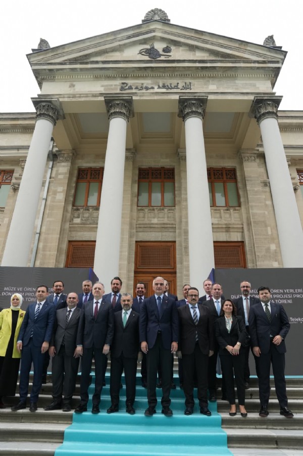 Tarihi adım! T.C Kimlik kartları Müzekart'a dönüşüyor!