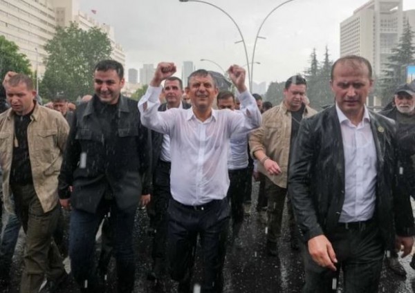 KILIÇDAROĞLU’NUN CHP GENEL MERKEZİ’NE GELECEĞİ TARİH BELLİ OLDU! İŞTE İLK PROGRAMI