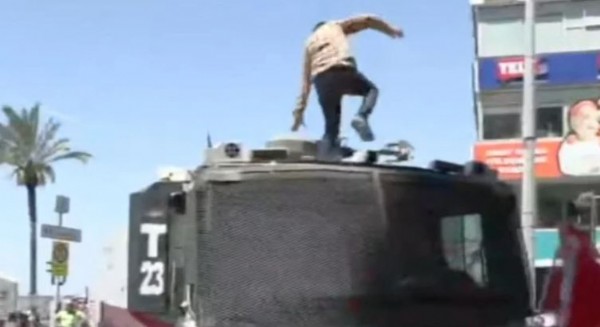 CHP'de Mahkeme Kararı Sonrası Hareketli Günler: Genel Merkezden İzmir Mitingine Uzanan Gerilim