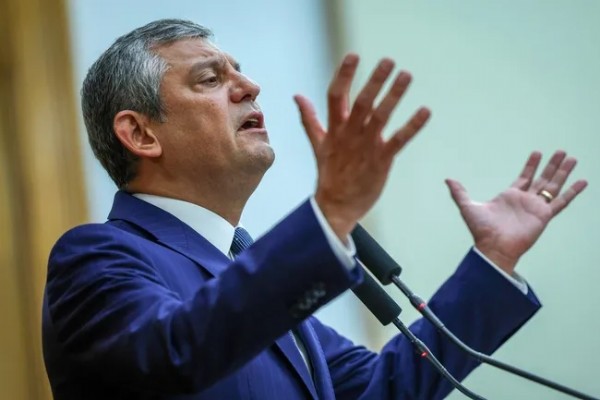 Özgür Özel CHP’den Ayrılıyor! Kritik Tarih Belli Oldu