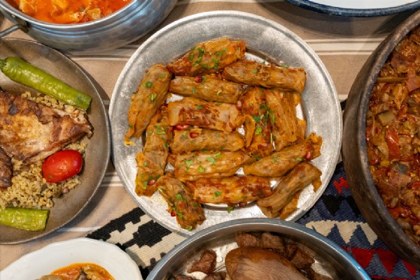 VAN'IN GASTRONOMİ MİRASI LEZZET NOKTALARINDA YAŞATILIYOR