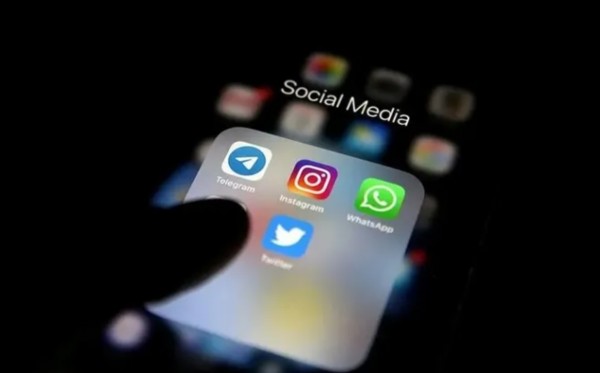 Reklamcılıkta yeni dönem başlıyor! Influencerlara 'reklam' zorunluluğu, çocuklara hedefli reklam yasak!