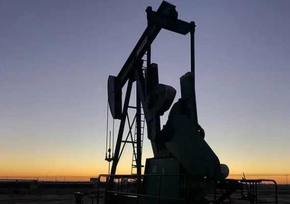 Petrol fiyatlarında gerileme sürüyor: Hürmüz Boğazı'nda arz artışı etkili oldu