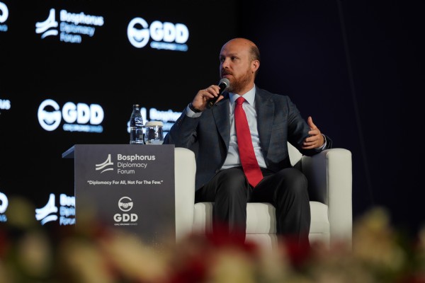 BOSPHORUS DİPLOMASİ FORUMU’NDA BİLAL ERDOĞAN’DAN EĞİTİM VURGUSU