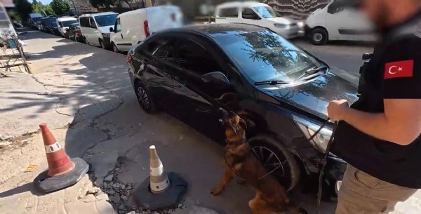 'Bebekli Kurye' Sistemi! Uyuşturucu Tacirlerinden Şoke Eden Yöntem