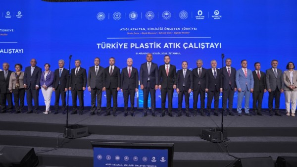 BAKAN ERSOY’DAN PLASTİK ATIK UYARISI: “ARTIK ZAMAN KAYBETME LÜKSÜMÜZ YOK”