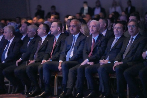 BAKAN ERSOY’DAN PLASTİK ATIK UYARISI: “ARTIK ZAMAN KAYBETME LÜKSÜMÜZ YOK”