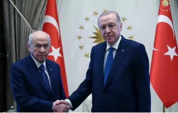Cumhurbaşkanı Erdoğan MHP lideri Bahçeli ile görüşecek: Gözler saat 14.00'da